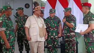 Menteri Pertahanan Prabowo Subianto meresmikan Rumah Sakit Tingkat IV Timika, Papua, Jumat, 10/11/2023.