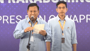 Capres-Cawapres no urut 2, Prabowo Subianto-Gibran Rakabuming Raka dalam acara Rapat Koordinasi Nasional Sentra Penegakan Hukum Terpadu (Rakornas Gakkumdu), di Grand Sahid, Jakart Pusat, pada Senin, 27/11/2023 | Youtube Bawaslu RI