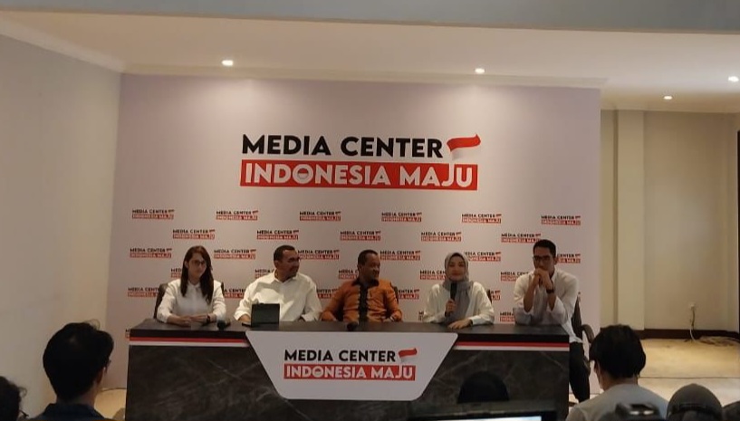 Bahlil Lahadalia saat meresmikan Media Center Indonesia Maju di Menteng, Jakarta Pusat, Senin 4/12/2023 | Ari Kurniansyah/Forum Keadilan