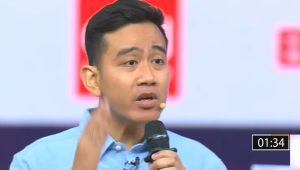 Calon wakil presiden (cawapres) nomor urut 2 Gibran Rakabuming Raka dalam debat kedua Pemilu 2024 | YouTube KPU RI