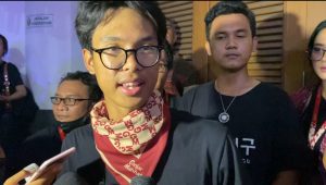 Alam Ganjar saat memberikan keterangan kepada awak media di rumah aspirasi relawan Ganjar Pranowo, Menteng, Jakarta Pusat, Jumat, 22/12/2023 | Ari Kurniansyah/Forum Keadilan