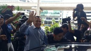 Ketua KPK nonaktif Firli Bahuri usai diperiksa Dewas KPK di Gedung ACLC, Jakarta Selatan, Selasa, 5/12/2023 | M. Hafid/Forum Keadilan