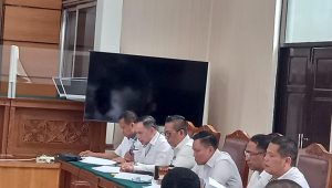 Tim kuasa hukum Kapolda Metro Jaya saat membacakan duplik di Pengadilan Negeri Jakarta Selatan, Rabu, 13/12/2023 | M. Hafid/Forum Keadilan