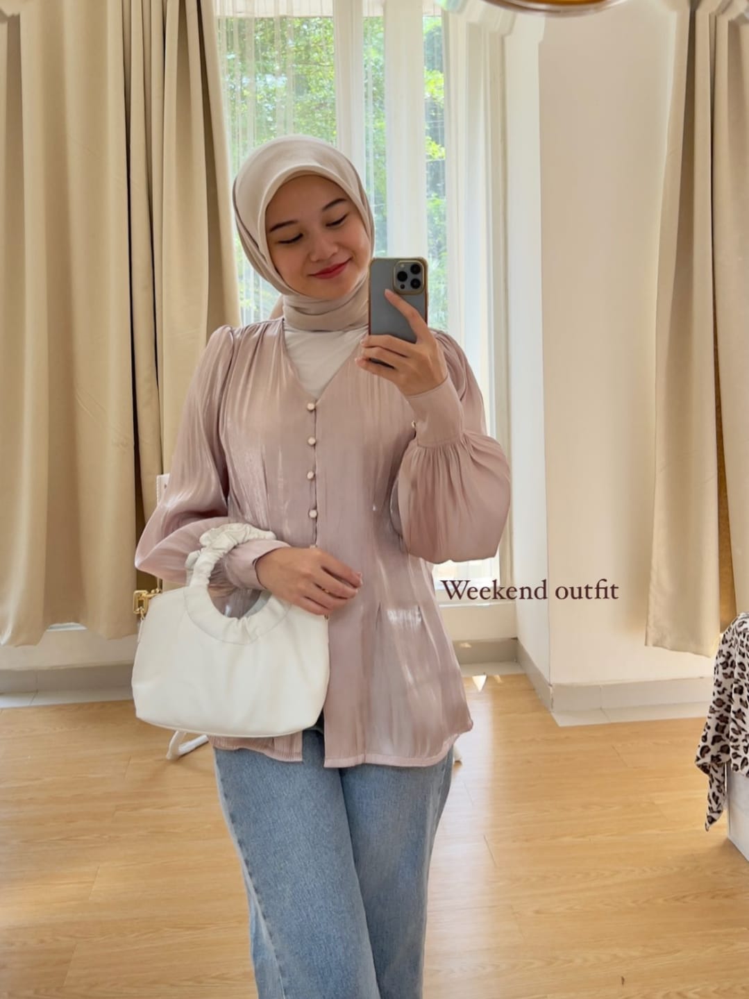 Fashion hijab ala Selebgram Amelia Andini | Instagram @ameliaandanii