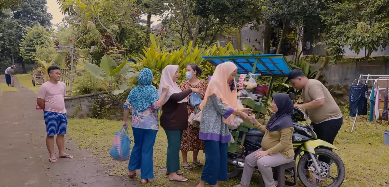 Cuplikan Bu Tejo Sowan Jakarta | YouTube MD Pictures