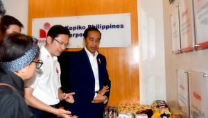 Presiden Joko Widodo (Jokowi) meninjau pabrik kopi Kopiko Philippines Corporation (KPC) di Filipina, yang merupakan bagian dari perusahaan Indonesia PT Mayora Indah Tbk | Instagram @jokowi