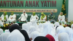 Memperingati Harlah Ke-78, Muslimat NU menggelar santunan kepada anak yatim. Acara ini dilangsungkan di Stadion Gelora Bung Karno (GBK) Pintu Barat, Jakarta Pusat, Jumat, 19/1/2024 | Dok. Panitia Harlah Ke-78 Muslimat NU