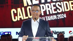 Anies Baswedan menyampaikan visi misinya dalam acara Debat Ketiga Pilpres 2024 di Senayan, Jakarta Pusat. | Youtube KPU RI