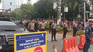 Giat pengamanan Polri. | Charlie Adolf Lumban Tobing/Forum Keadilan