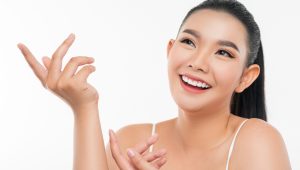 Ilustrasi merawat kulit