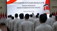 Sebanyak 78 pegawai Komisi Pemberantasan Korupsi (KPK) menjalani sanksi permintaan maaf secara langsung di Gedung Juang KPK, Jakarta Selatan, Senin, 26/2/2024 | Dok. KPK