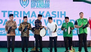 Presiden Joko Widodo (Jokowi) menghadiri kongres XVI Gerakan Pemuda (GP) Ansor di Pelabuhan Tanjung Priok, Jakarta Utara. Jumat, 2/2/2024.| Akun Resmi X @Jokowi