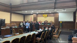 Mantan Kepala Bea Cukai Makassar, Sulawesi Selatan, Andhi Pramono (AP) saat menjalani persidangan dengan agenda pemeriksaan terdakwa di PN Jakpus, Jumat 1/3/2024 | Merinda Faradianti/Forum Keadilan