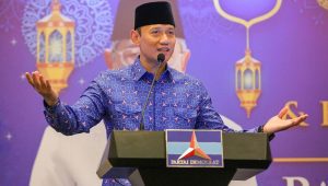 Menteri Agraria dan Tata Ruang/Badan Pertanahan Nasional (ATR/BPN) dan Ketua Umum (Ketum) Partai Demokrat Agus Harimurti Yudhoyono (AHY) dalam acara buka bersama di Mampang Prapatan, Jakarta Selatan, Sabtu 23/3/2024. | Instagram @agusyudhoyono