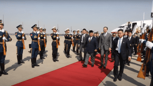 Calon Presiden terpilih Prabowo Subianto dan Menteri Pertahanan Prabowo Subianto tiba di Cina pada Minggu, 31/3/2024 kemarin untuk memenuhi undangan dari Presiden Xi Jinping. | Youtube Kemhan RI