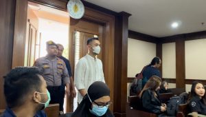 Pengusaha Sirajudin Machmud jalani sidang pemeriksaan sebagai saksi dalam kasus dugaan korupsi pembangunan Gereja Kingmi Mile 32 di Kabupaten Mimika, Papua di Pengadilan Tipikor Jakarta Pusat, Kamis, 18/4/2024. I Merinda Faradianti/Forum Keadilan