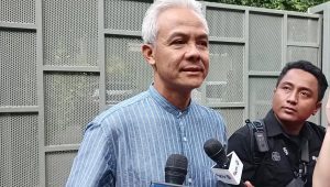 Capres nomor urut 3 Ganjar Pranowo usai menemui Ketua Umum PDIP Megawati Soekarno Putri di Teuku Umar, Jakarta Pusat, Selasa, 16/4/2024 | M. Hafid/Forum Keadilan