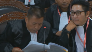 Kuasa hukum Partai Gerindra saat membacakan dalil permohonan PHPU Pileg di MK, Selasa, 30/4/2024 | YouTube Mahkamah Konstitusi