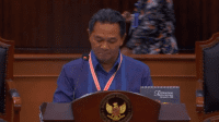 Ketua DKPP Heddy Lugito dalam sidang sengketa pilpres di Mahkamah Konstitusi, Jumat, 5/4/2024. | Youtube Mahkamah Konstitusi