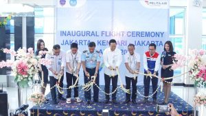 Prosesi pengguntingan pita yang dilakukan oleh, Direktur Niaga PT Pelita Air Service, Asa Perkasa, di Bandara Halu Oleo Kendari (KDI), Rabu, 24/4/2024 | dok. Pelita Air
