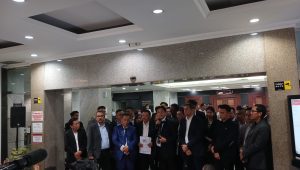 Tim Hukum Prabowo Subianto-Gibran Rakabuming Raka selaku pihak terkait pada sengketa Pilpres 2024 menyerahkan kesimpulan ke Mahkamah Konstitusi (MK), Selasa, 16/4/2024 | Syahrul Baihaqi/Forum Keadilan