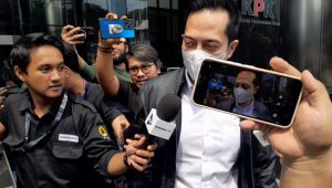 Anggota DPR RI Komisi IV Ihsan Yunus selesai diperiksa digedung Merah Putih KPK, Jakarta Selatan, pada Kamis, 18/4/2024 | Novia Suhari/Forum Keadilan