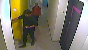 CCTV hotel sebelum mayat dalam koper di Cikarang ditemukan. I Ist