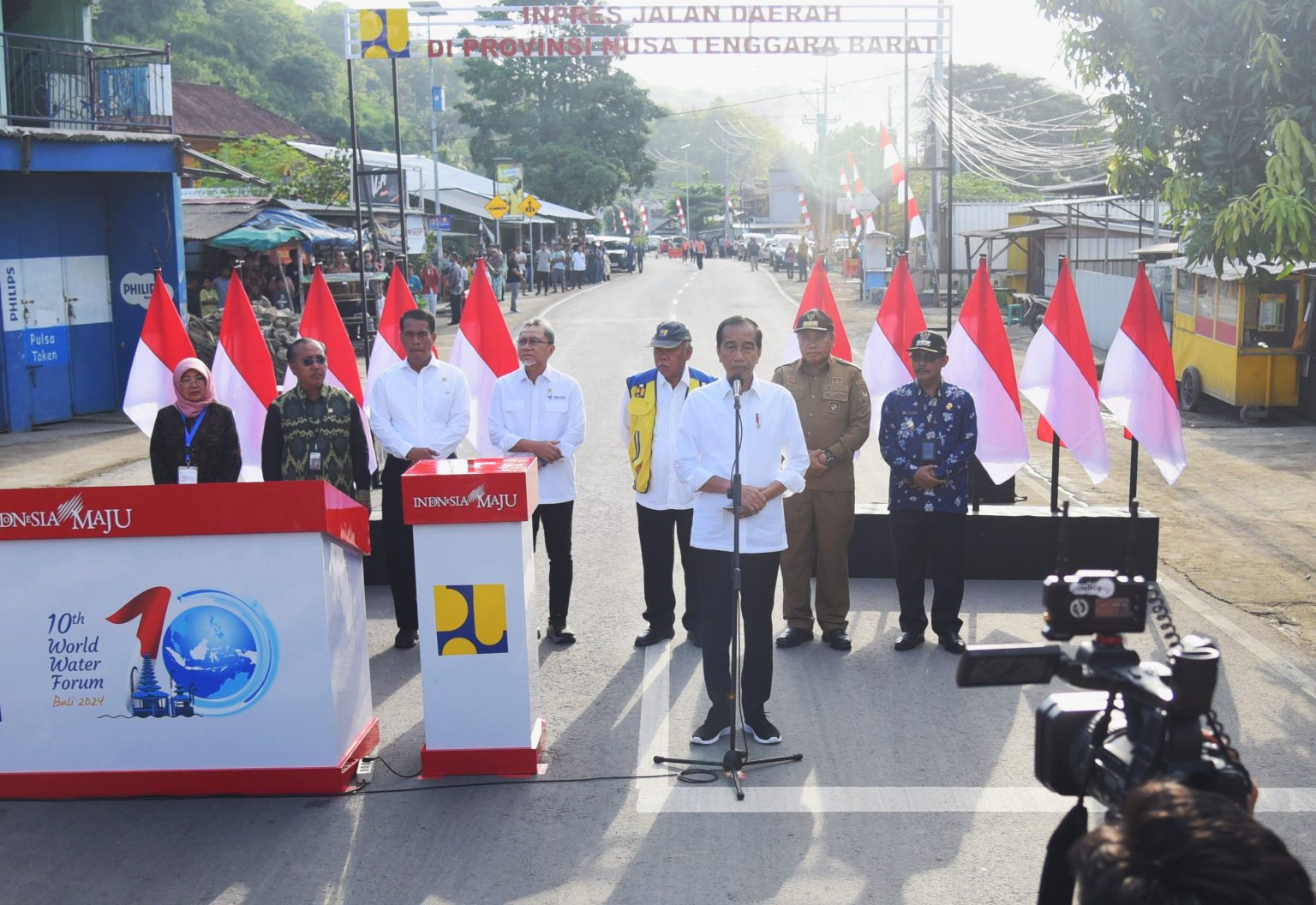 Jokowi Resmikan Jalan Inpres di NTB, Dorong Konektivitas ke Kawasan Produktif