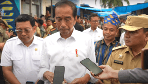 Presiden Joko Widodo (Jokowi) memberikan keterangan pers RSUD Kabupaten Konawe, Selasa, 14/5/2024. | YouTube Sekretariat Presiden