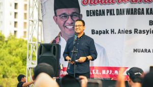 Mantan Gubernur DKI Jakarta Anies Baswedan di Muara Baru, Jakarta Utara, Minggu, 19/5/2024. | Instagram @aniesbaswedan