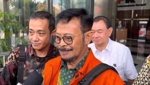 Eks Mentan Syahrul Yasin Limpo, usai diperiksa BPK, di Gedung Merah Putih, Kuningan, Jakarta Selatan, Jumat 17/5/2024. I Ari Kurniansyah/Forum Keadilan