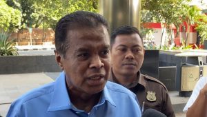 Pemilik Maktour Travel Fuad Hasan Masyhur memeberikan keterangan di Gedung Merah Putih KPK RI, Kuningan, Jakarta Selatan, Senin 27/5/2024. I Ari Kurniansyah/Forum Keadilan
