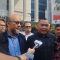Praswad Nugraha (Kanan) dan Novel Baswedan usai mengajukan gugatan UU KPK ke MK, Selasa, 28/5/2024 | Syahrul Baihaqi/Forum Keadilan