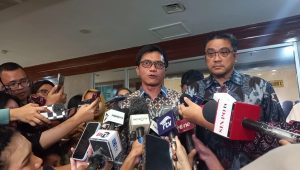 Dirjen Pendidikan Tinggi dan Ristek Abdul Haris bersama Wakil Ketua DPR Komisi X Dede Yusuf di Gedung DPR RI, Senayan, Jakarta Pusat, Selasa, 21/5/2024 | M. Hafid/Forum Keadilan