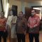 Mantan Ketua LPSK Hasto Atmojo Suroyo (kanan kedua) di Kantor LPSK, Jakarta Timur, Rabu, 22/5/2024 | Novia Suhari/Forum Keadilan