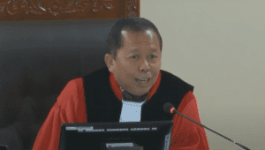 Hakim MK Arsul Sani sidang Perselisihan Hasil Pemilihan Umum (PHPU) Pileg 2024 di Gedung MK, Jakarta Pusat, Selasa, 7/5/2024. | YouTube Mahkamah Konstitusi
