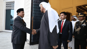 Presiden-Wakil presiden RI terpilih, Prabowo Subianto-Gibran Rakabuming Raka, melakukan pertemuan dengan Presiden Uni Emirat Arab (UEA) Sheikh Mohammed bin Zayed Al Nahyan (MBZ), di Istana Al Shati, Abu Dhabi pada Senin, 13/5/2024 | Dok - Ist