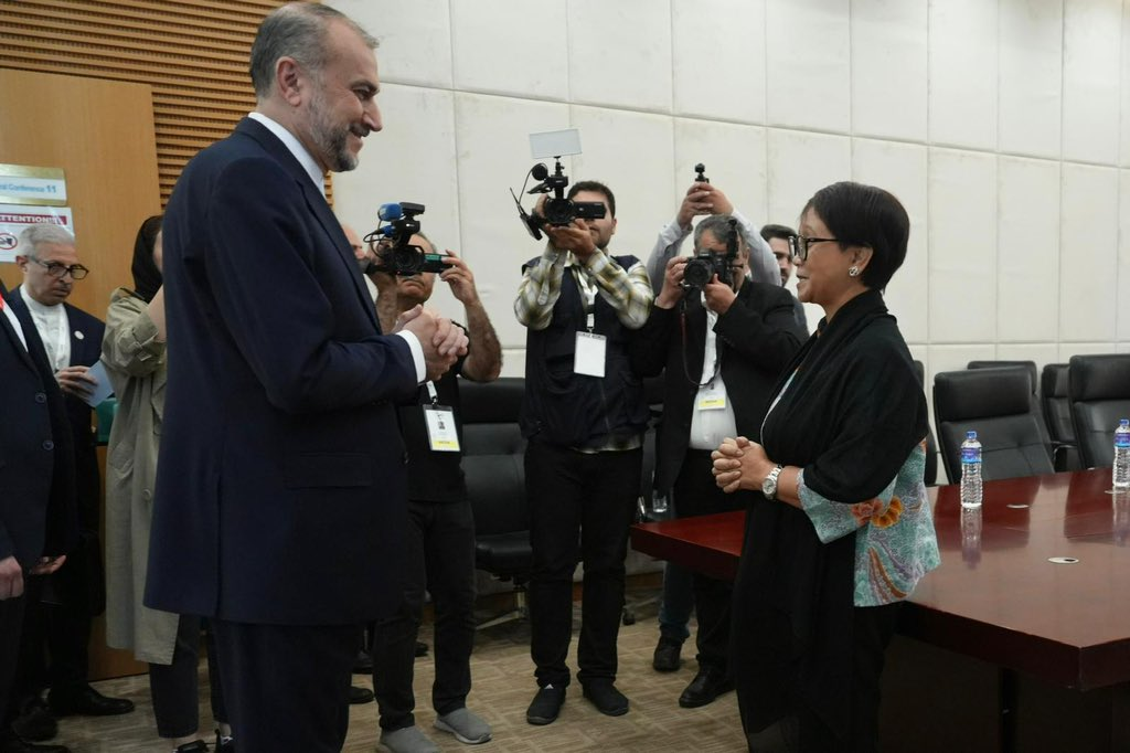 Retno Marsudi Ucapkan Dukacita Terkait Tewasnya Presiden dan Menlu Iran