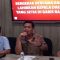 Bendahara Umum Projo Panel Barus (tengah) saat konferensi pers di Kantor DPP Projo, Jakarta, Jumat, 28/6/2024 | M. Hafid/Forum Keadilan