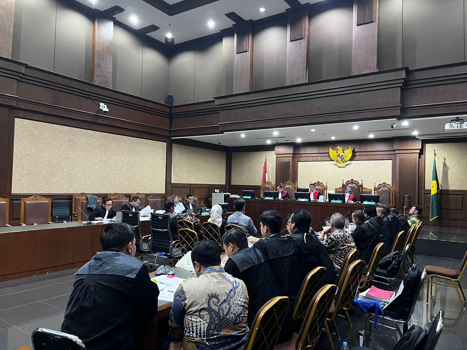 Febri Diansyah Hingga GM Radio Prambors Hadir Jadi Saksi Sidang SYL