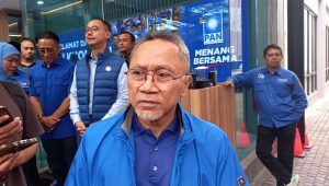 Ketua Umum DPP PAN Zulkifli Hasan saat memberikan keterangan di Kantor DPP PAN, Jakarta Selatan, Senin, 3/5/2024. I M. Hafid/Forum Keadilan