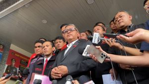 Sekjen PDIP Hasto Kristiyanto memberikan keterangan di Polda Metro Jaya, Jakarta Selatan, Selasa, 4/6/2024. I Ari Kurniansyah/Forum Keadilan