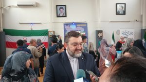 Dubes Iran untuk Indonesia Mohammad Boroujerdi memberikan keterangnnya usai memberikan hak suaranya di Jakarta, Jumat, 28/6/2024. I Syahrul Baihaqi/Forum Keadilan