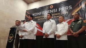 Menko Polhukam Hadi Tjahjanto mengungkapkan bahwa Indeks Perilaku Anti Korupsi (IPAK) pada tingkat Provinsi, Kabupaten, Kota, di tahun 2023 menurun | Novia Suhari/Forum Keadilan