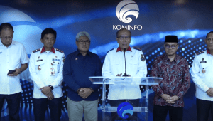 Kepala Badan Siber dan Sandi Negara (BSSN) Letjen TNI Hinsa Siburian saat memberikan keterangan pers di Gedung Kominfo, Jakarta Pusat, Selasa, 25/6/2024 | YouTube Kemkominfo TV
