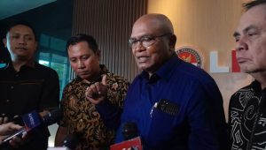 Kusnadi bersama Kuasa Hukum PDIP datangi LPSK untuk mengajukan permohonan perlindungan, Jumat, 28/6/2024 | Novia Suhari/Forum Keadilan