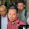 Staf Sekertaris Jendral (Sekjen) PDI Perjuangan (PDIP) Hasto Kristiyanto, Kusnadi, saat memberikan keterangan kepada media di Gedung Merah Putih KPK RI, Jakarta Selatan, Rabu, 19/6/2024 | Ari Kurniansyah/Forum Keadilan