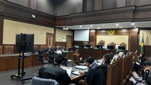 Sidang lanjutan kasus korupsi pengadaan pesawat CRJ-1000 dan ATR 72-600 dengan terdakwa mantan Dirut PT Garuda Emirsyah Satar di Pengadilan Negeri Tindak Pidana Korupsi (Tipikor) Jakarta Pusat (Jakpus), Kamis, 13/6/2024 | Merinda Faradianti/Forum Keadilan