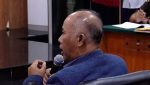 Saksi sekaligus pengacara terpidana dalam kasus Vina Cirebon, Jogi Nainggolan memberikan kesaksian di dalam sidang peninjauan kembali (PK) Saka Tatal pada Selasa, 30/7/2024. | Ist