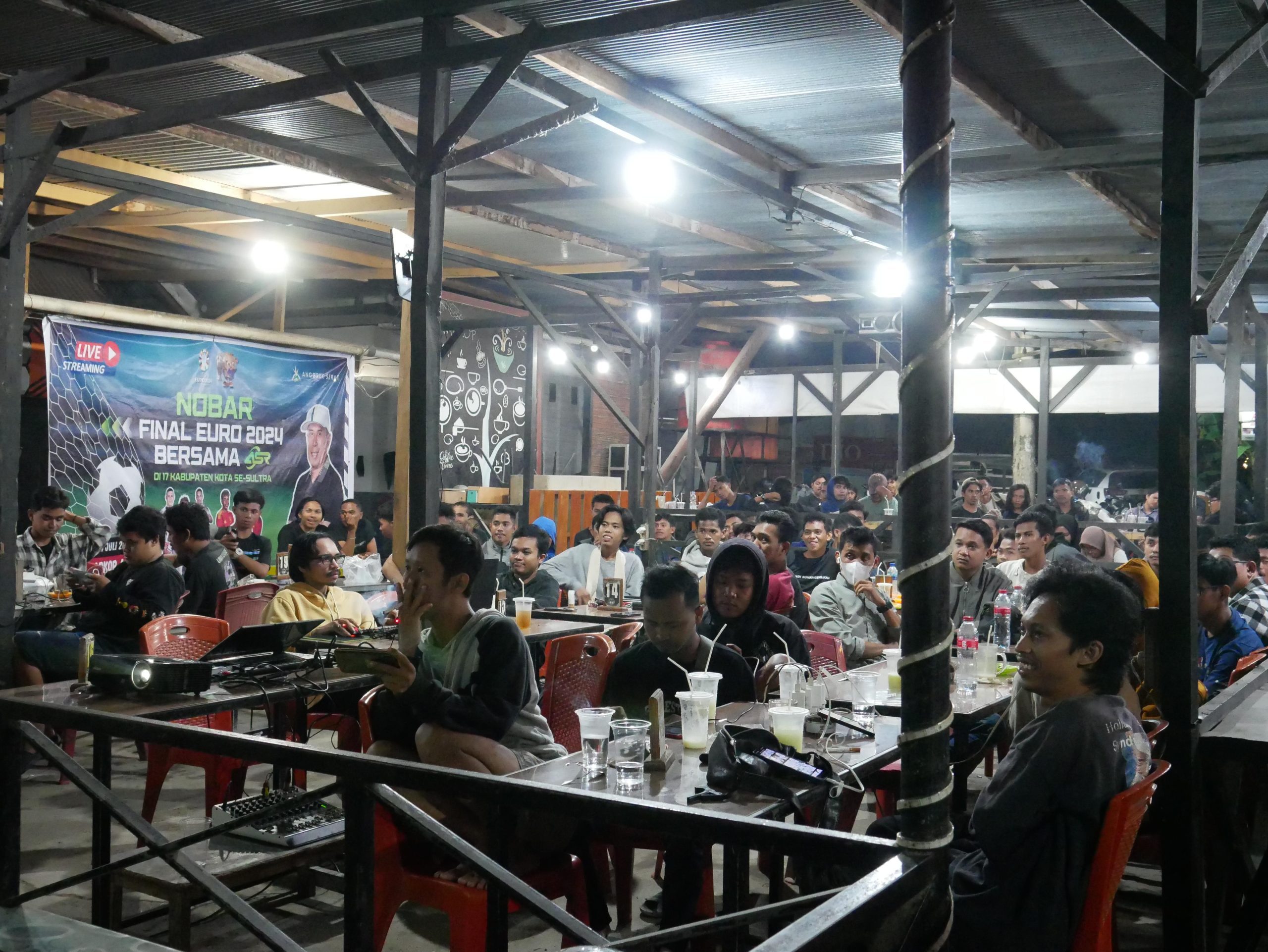 Relawan ASR Gelar Nobar Final Euro di 17 Kabupaten/Kota se-Sulawesi Tenggara